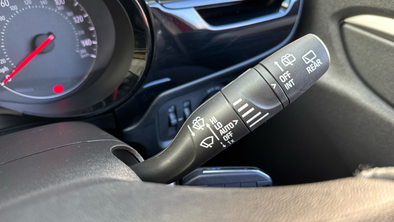 Vauxhall Corsa 1.2 Design 5dr Petrol Hatchback